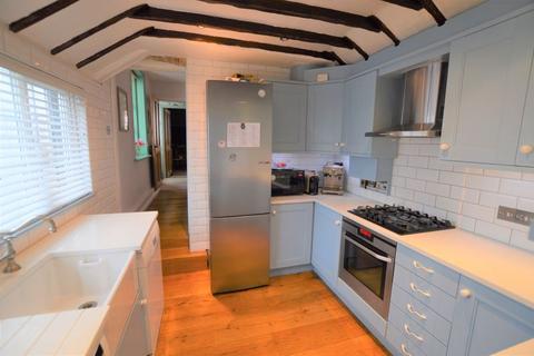76 Brighton Road, Godalming, GU7 1NX