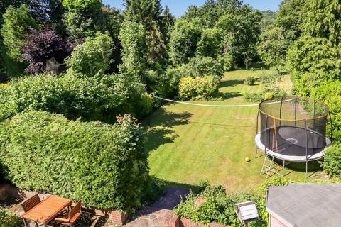 5 bedroom detached house for sale, Gallows Hill, Kings Langley, Hertfordshire, WD4