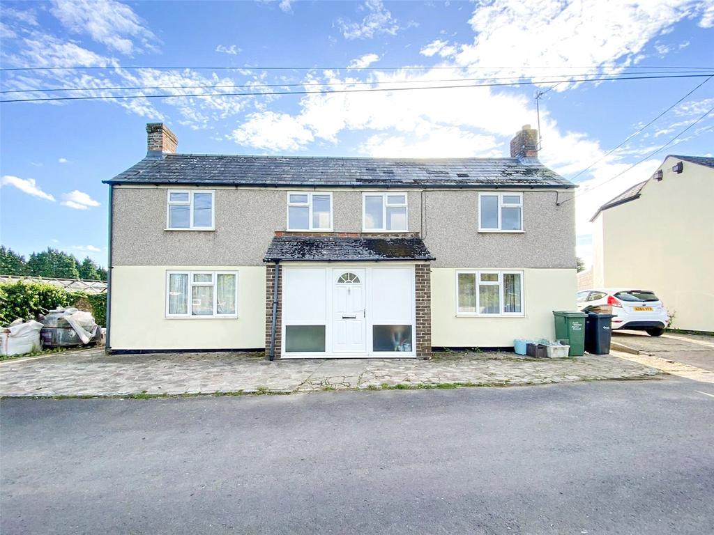 Greatfield, Royal Wootton Bassett, SN4 5 bed detached house £485,000