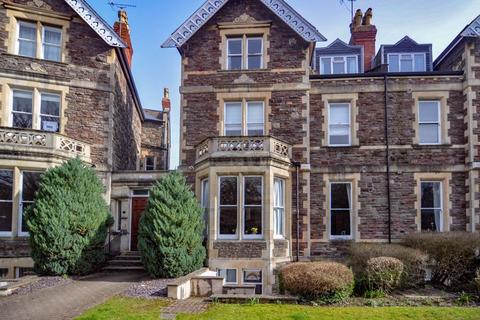 2 bedroom apartment to rent, Eaton Crescent, Clifton, BS8