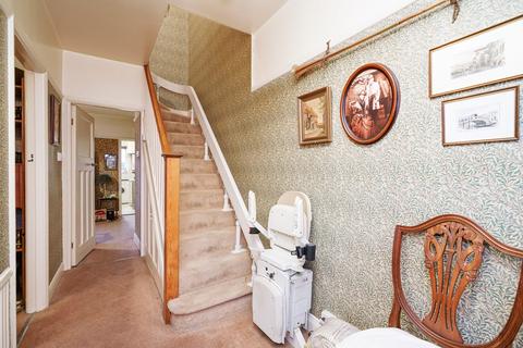 7 Park Drive, London, W3 8ND