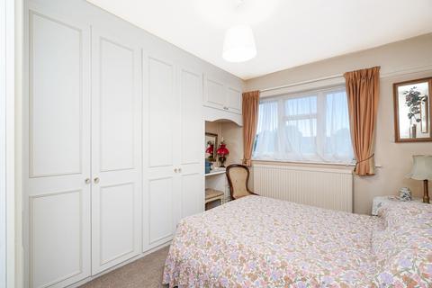7 Park Drive, London, W3 8ND