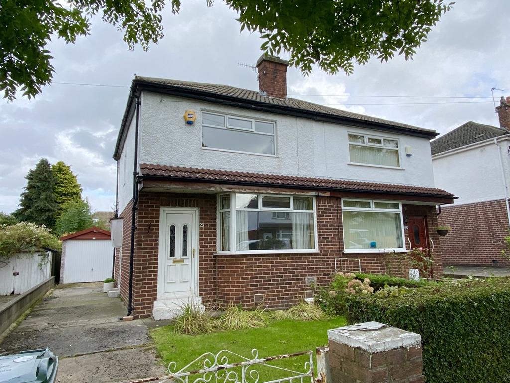 Laverton Road, East Bowling, Bradford, BD4 2 bed semidetached house