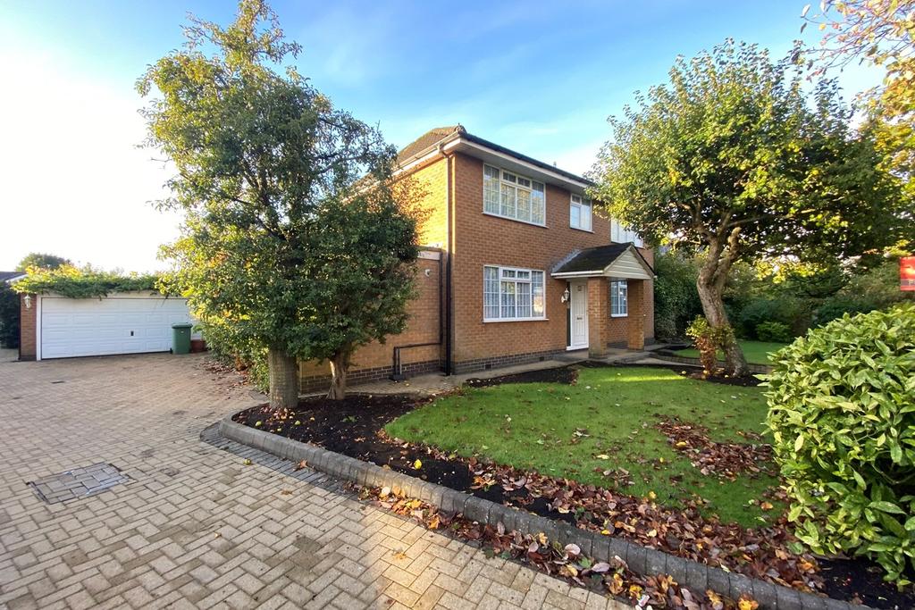 Ashley Road, Lytham St Annes, FY8 4 bed detached house £395,000