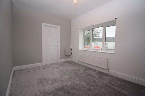 1 bedroom apartment to rent - Newton Road, Lowton