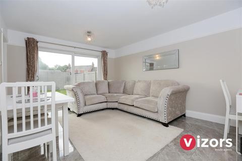 14 Lords Lane, Studley, B80 7QW