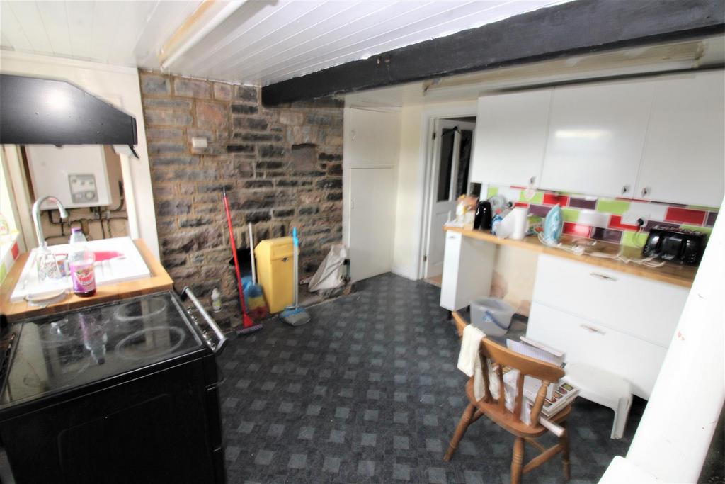 Belle Vue Road, Cinderford GL14 3 bed end of terrace house for sale £165,000