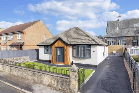 8 Avenue Close, Harrogate, HG2 7LJ