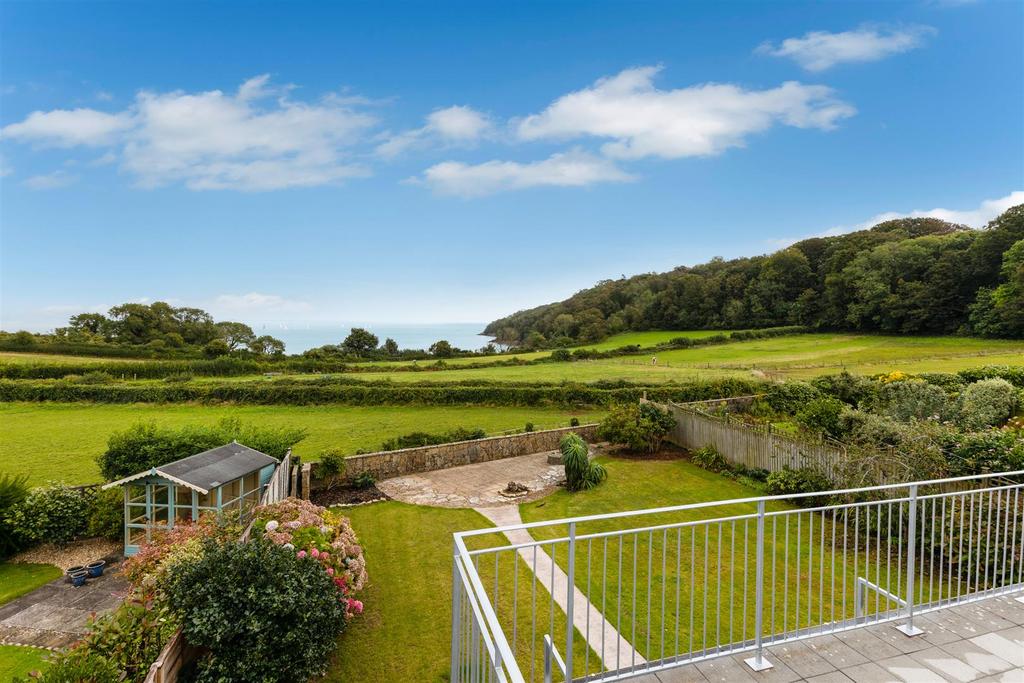 Brunel Road, Broadsands 5 bed detached house £695,000