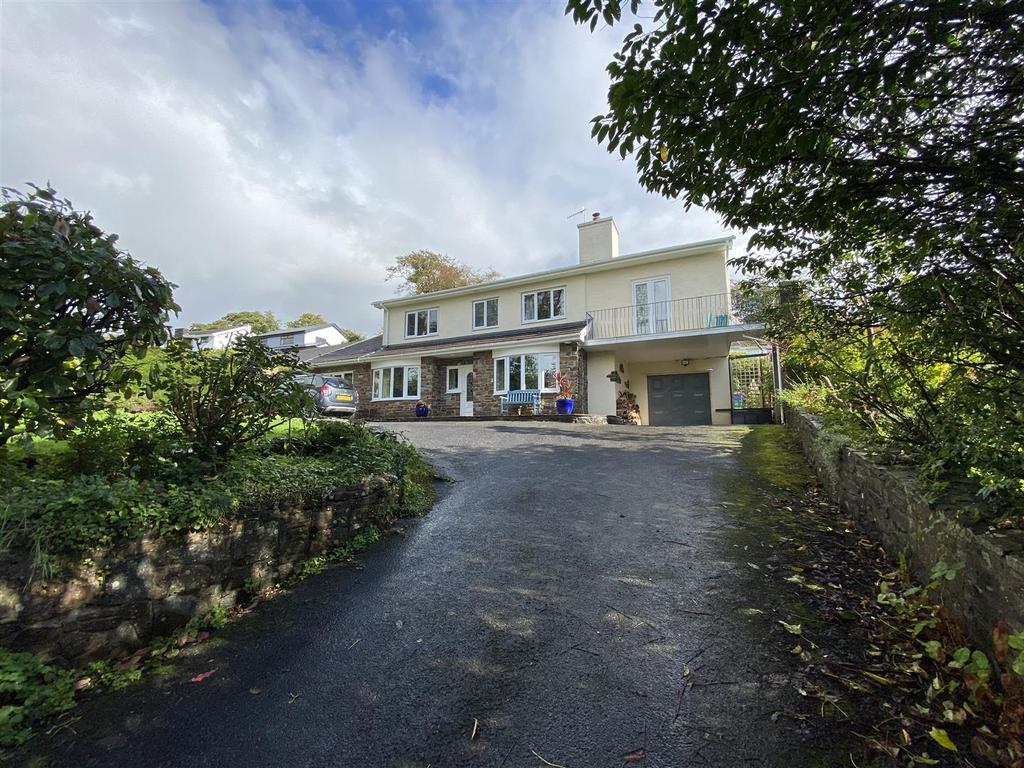 Furnace, Llanelli 4 bed detached house £475,000