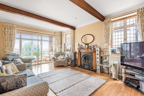 62 Wise Lane, London, NW7 2RG