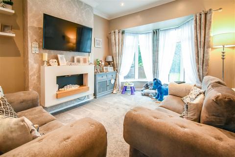 9 Avondale Avenue, Blackburn, BB1 3NA