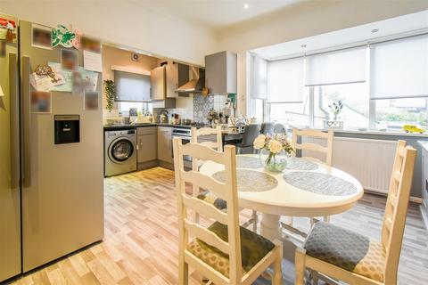 9 Avondale Avenue, Blackburn, BB1 3NA
