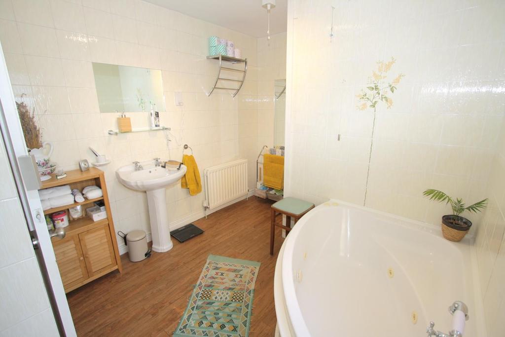 Bathroom/w.c.