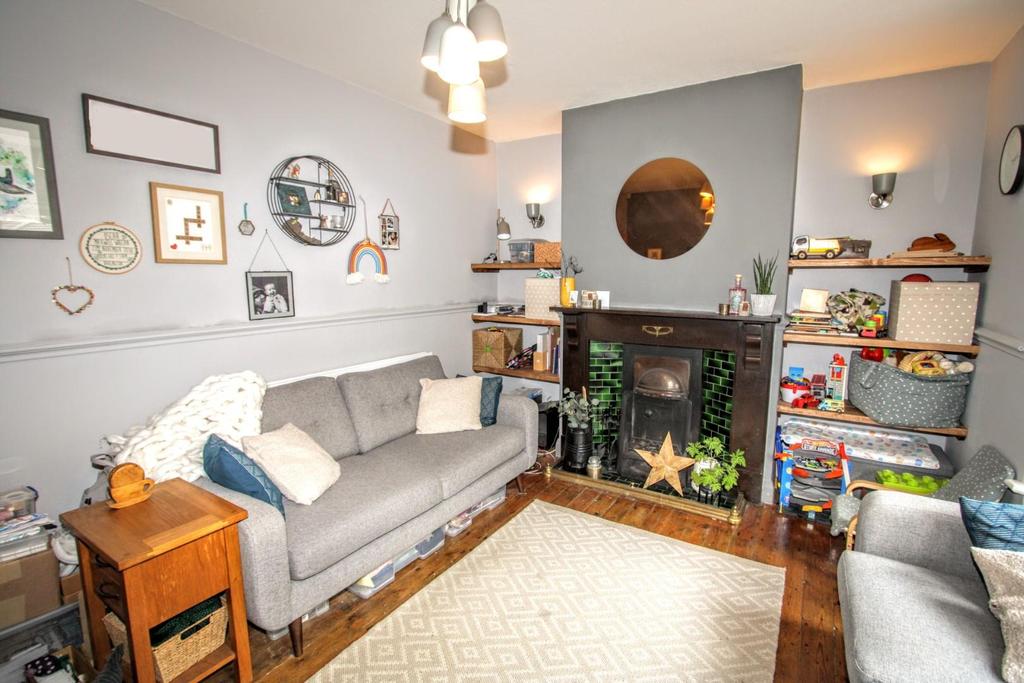 The Leas, Darlington 2 bed semidetached house £119,995