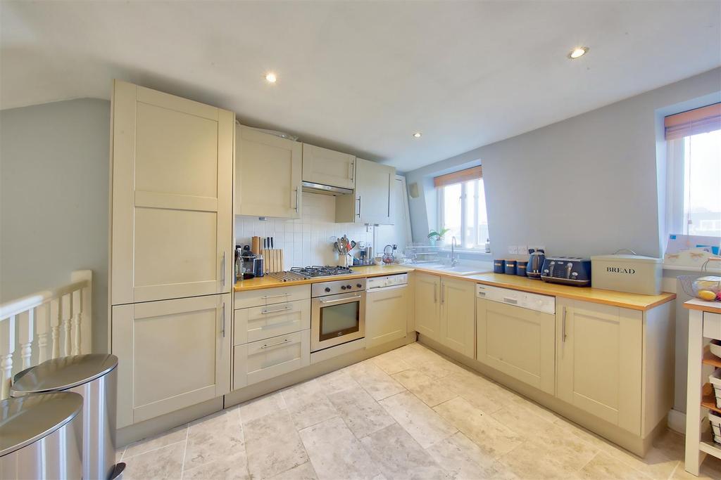 14 winfrith road image8 16037 4.jpg