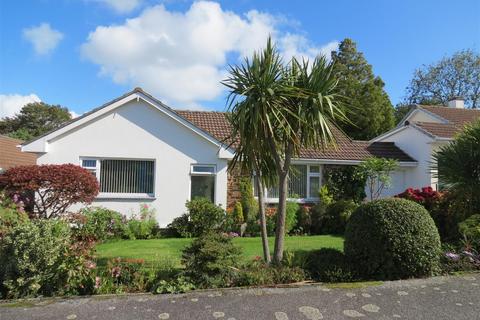 6 Edinburgh Close, Carlyon Bay, St Austell, PL25 3PN