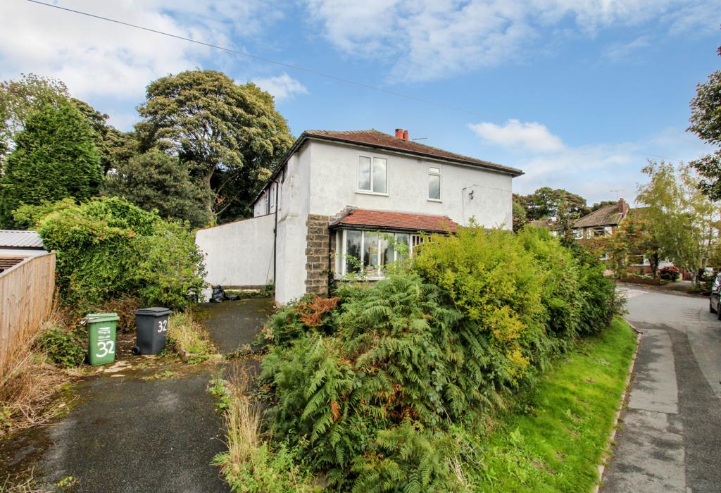 Rufford Bank, Yeadon, Leeds, West... 3 bed semidetached house £249,950
