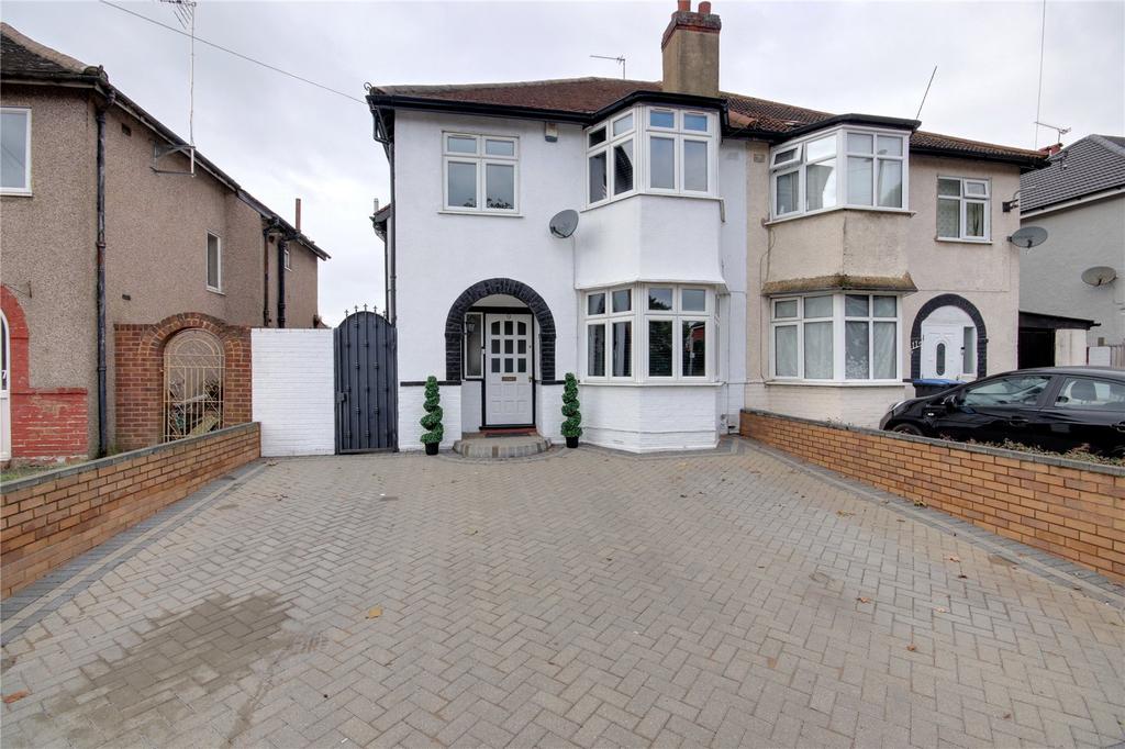 Brimsdown Avenue, Enfield, EN3 3 bed semidetached house £525,000