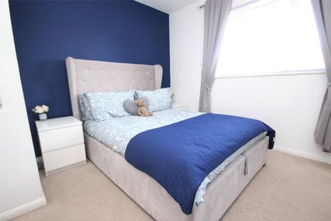 29 Hereward Green, Loughton, IG10 2HE
