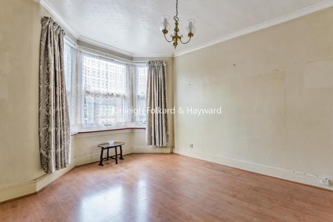 181b Broadfield Road, London, SE6 1TJ