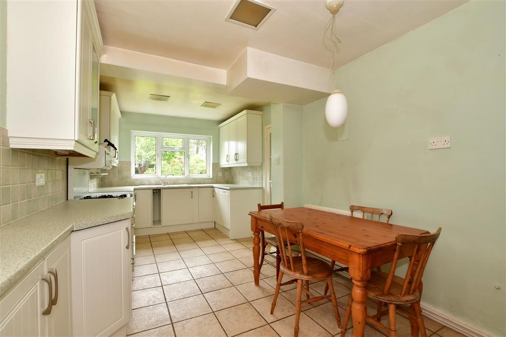 Kitchen/ Breakfast Room