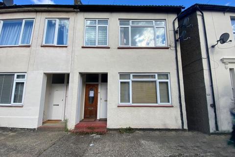 12 Brownlow Road, London, N3 1NA