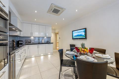 4 bedroom flat to rent, Parkside, Knightsbridge, London