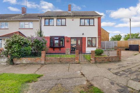 31 Boult Road, Basildon, SS15 5RQ