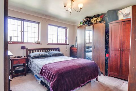 31 Boult Road, Basildon, SS15 5RQ