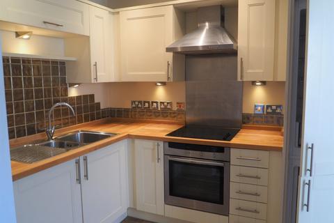 2 bedroom flat to rent, Purewell, Christchurch, BH23