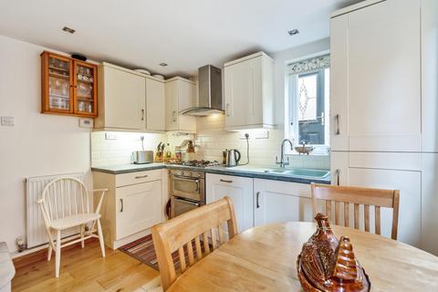 21 Brighton Road, Godalming, GU7 1NT
