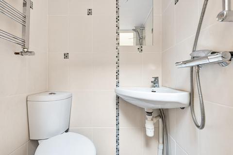 21 Brighton Road, Godalming, GU7 1NT
