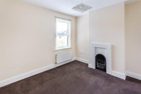 7 Mount Street, Dorking, RH4 3HT