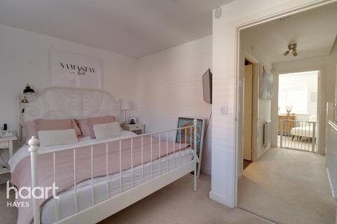 9 Monarch Drive, Hayes, UB3 2FY