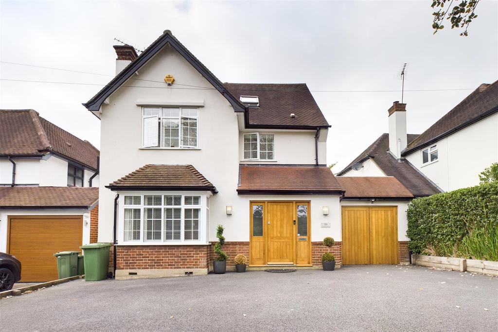 Chestnut Avenue, Northwood... 5 bed detached house £1,200,000