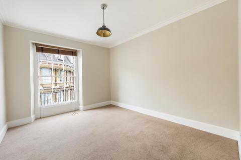 2 bedroom flat to rent, Flat , Regent Street, BS8