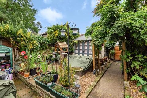 28 Chiltern View, Little Milton, Oxford, OX44 7QP