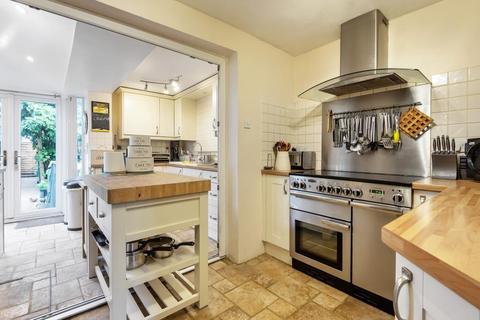 28 Chiltern View, Little Milton, Oxford, OX44 7QP