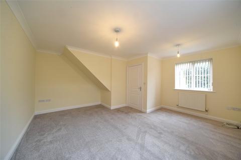 3 bedroom detached house to rent, Kingfisher Way, Mildenhall, Bury St. Edmunds, Suffolk, IP28