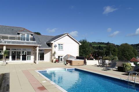 9 bedroom detached house for sale - Trevarrick Road, St Austell