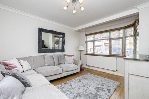 31 Willow Close, Buckhurst Hill, IG9 6HS