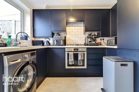 3 bedroom terraced house to rent, Temple Way, Maldon