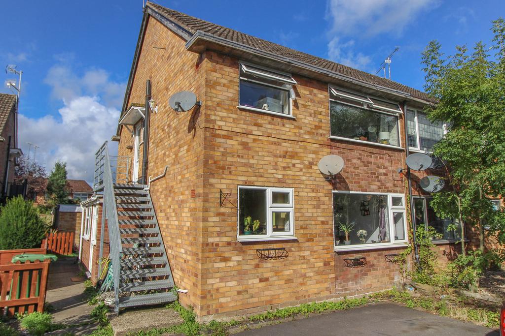 Elm Close, Coventry, CV3 2 bed £125,000