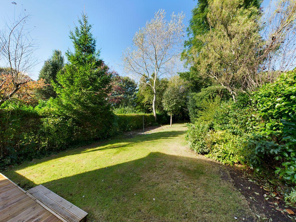 Hall Lane, Maghull L31 3DY 5 bed semidetached house £400,000