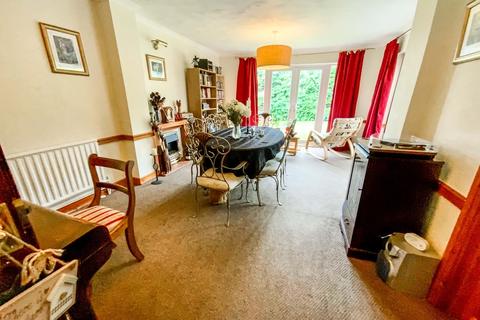 15 Park View, Leicester, LE3 6SJ