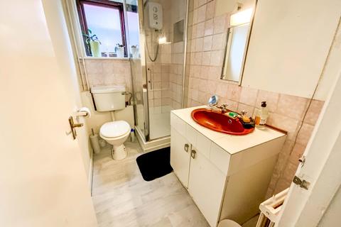 15 Park View, Leicester, LE3 6SJ