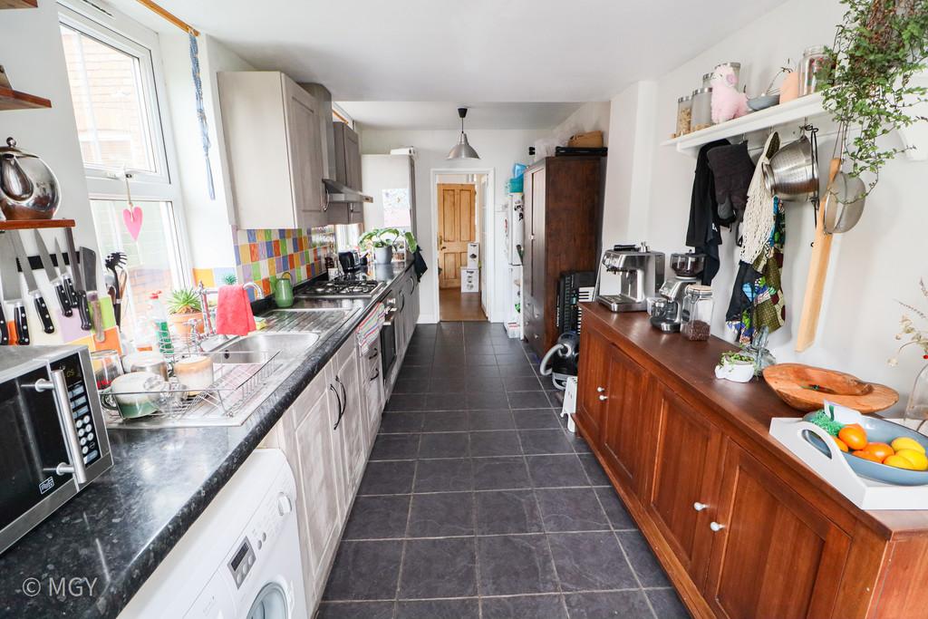 Andrews Road, Llandaff North, Cardiff 2 bed terraced house £245,000