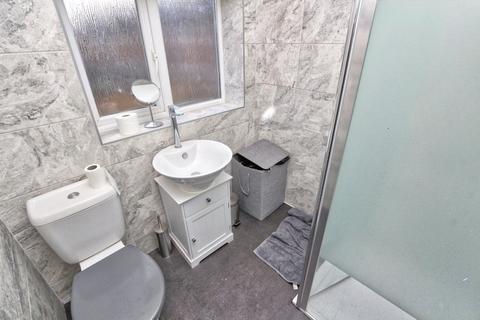 4 Gerrards Close, Irlam, Manchester, M44 6DX