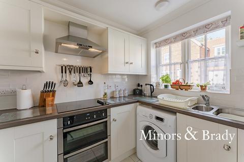 6 Canary Close, Hockering, Dereham, NR20 3FA